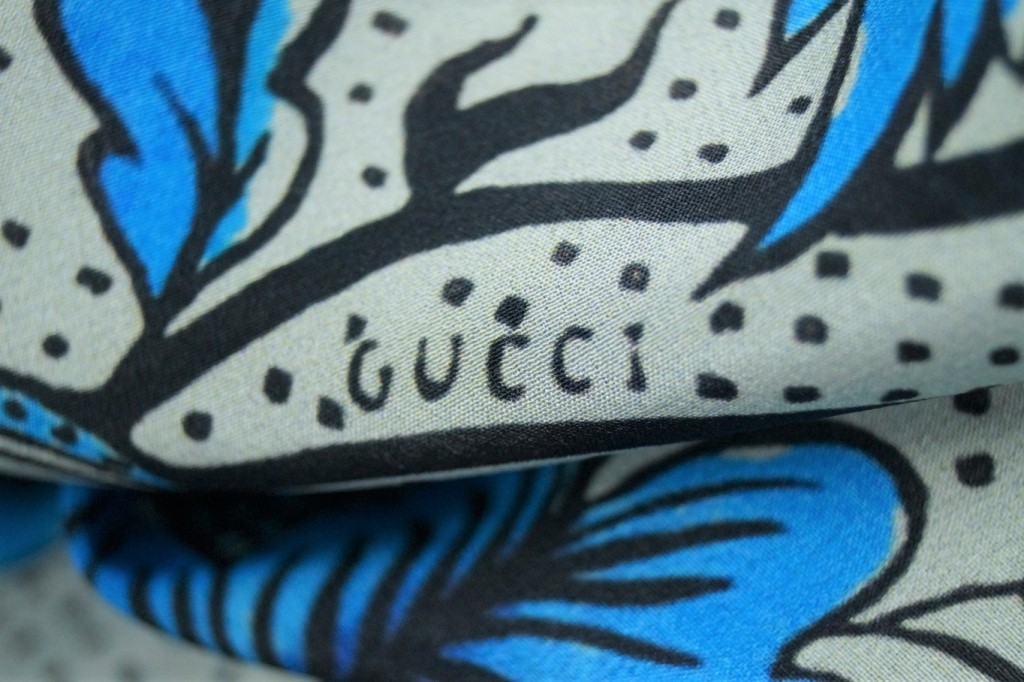 Шелк ткань Gucci