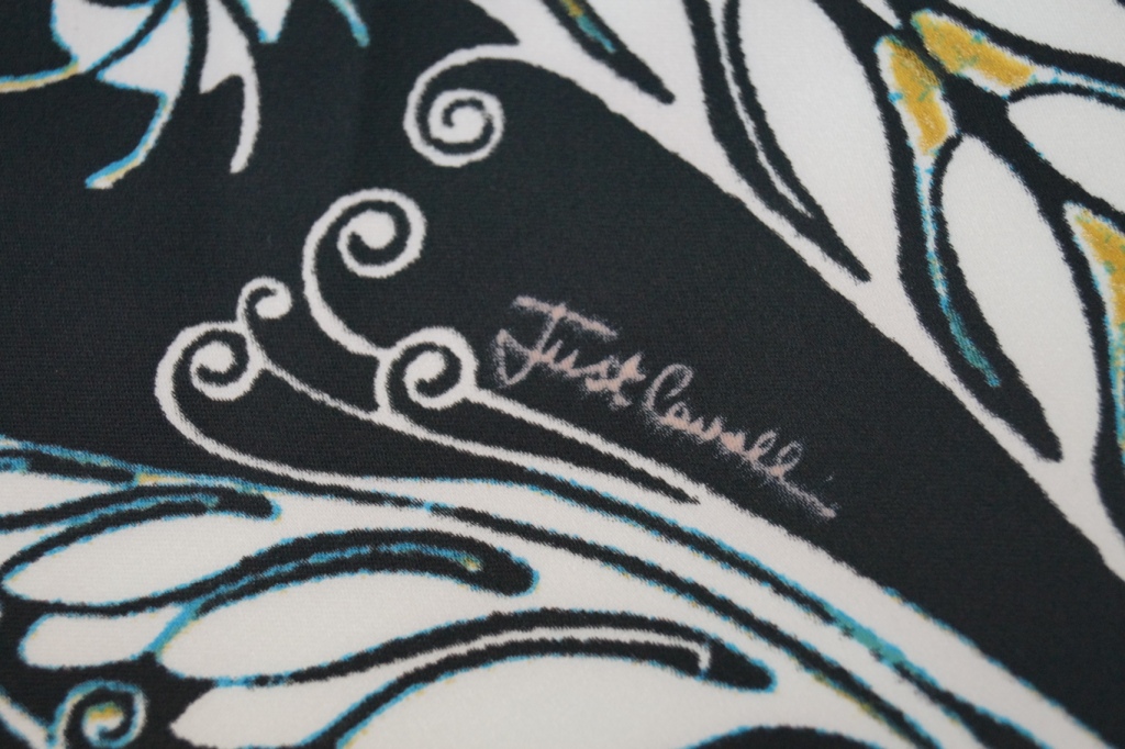 Купить атласную ткань Just Cavalli с печатным рисунком в интернет магазине тканей fashion G