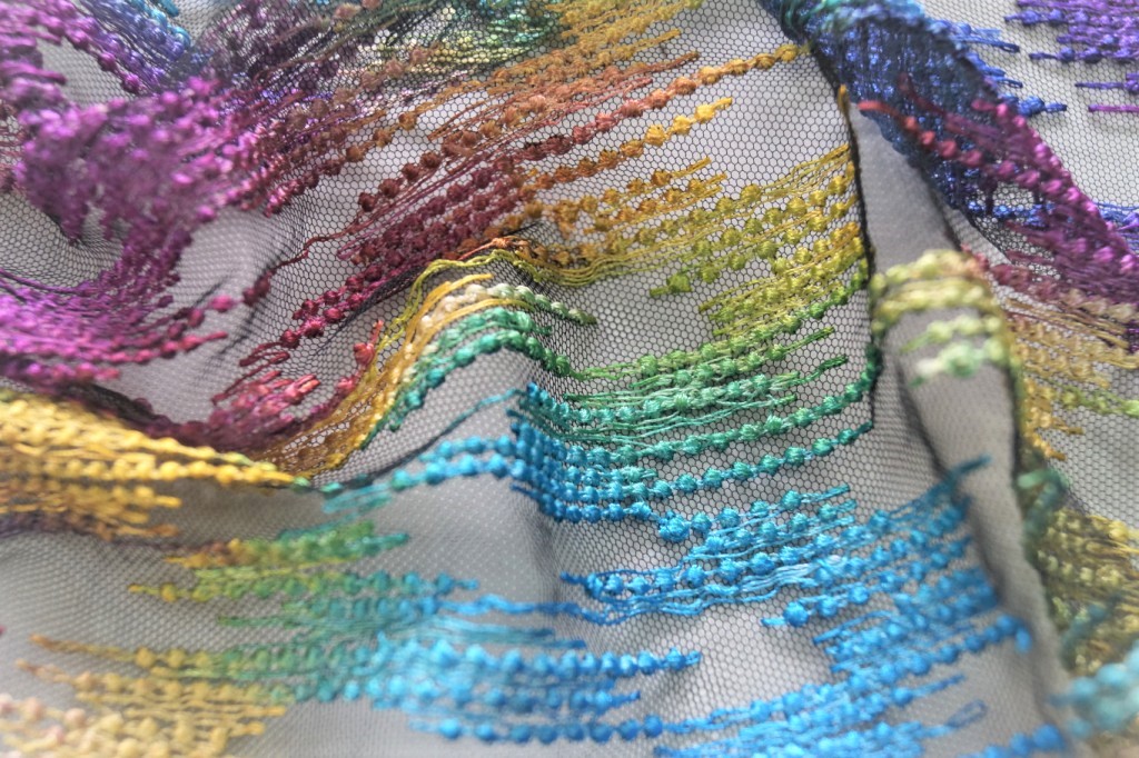 Ткань фатин (сетка) с вышивкой Missoni